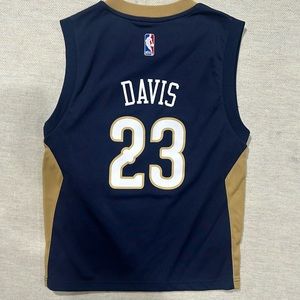 New Orleans Pelicans Anthony Davis, # 23 Adidas jersey. Youth medium